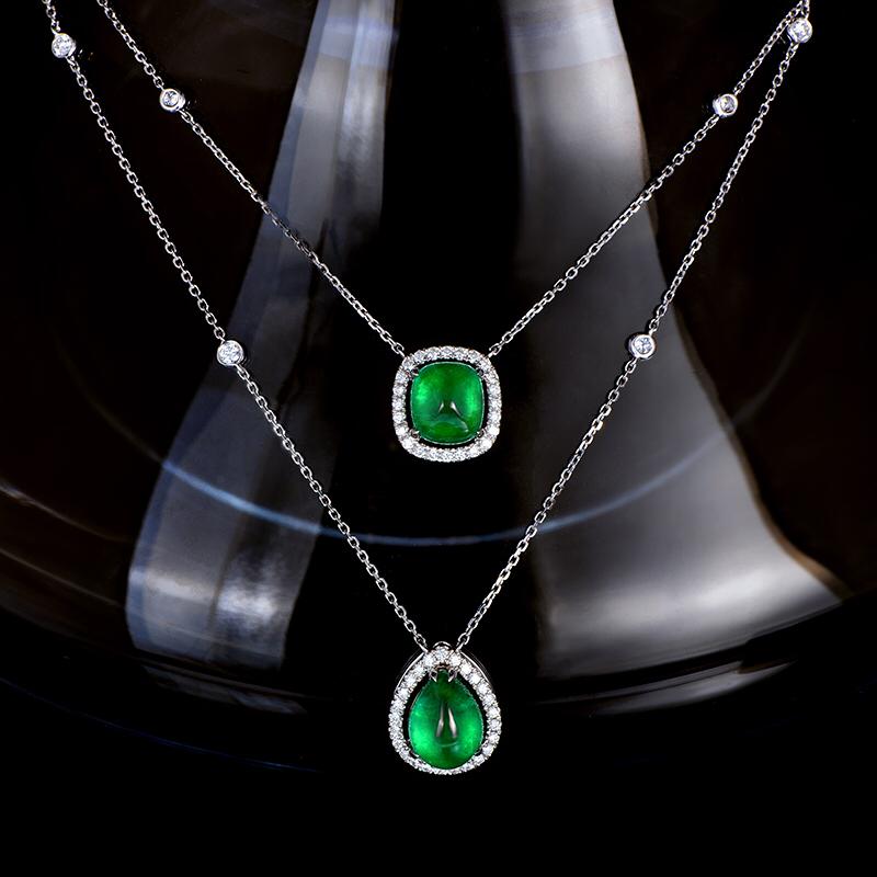 Buy Princess-cut Emerald Gemstone Pendant Online | CaratLane
